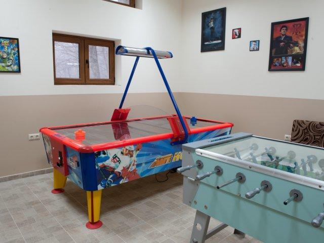 Family Hotel Balkanci Uzana Εξωτερικό φωτογραφία